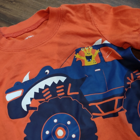 bundle of 2 • boys long sleeve t shirts 2T - Picture 3 of 6